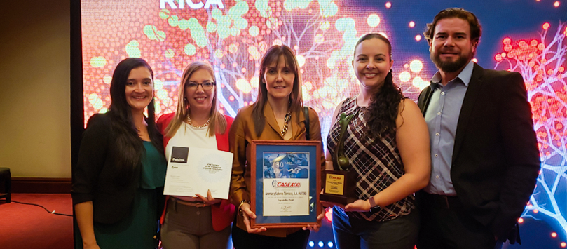 El equipo de Astek recibe el premio exportador PYME, el pasado 5 de Diciembre 2019